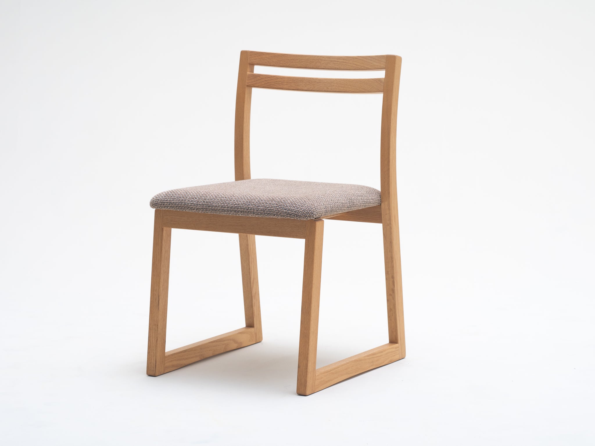 Chair – wakabakagu