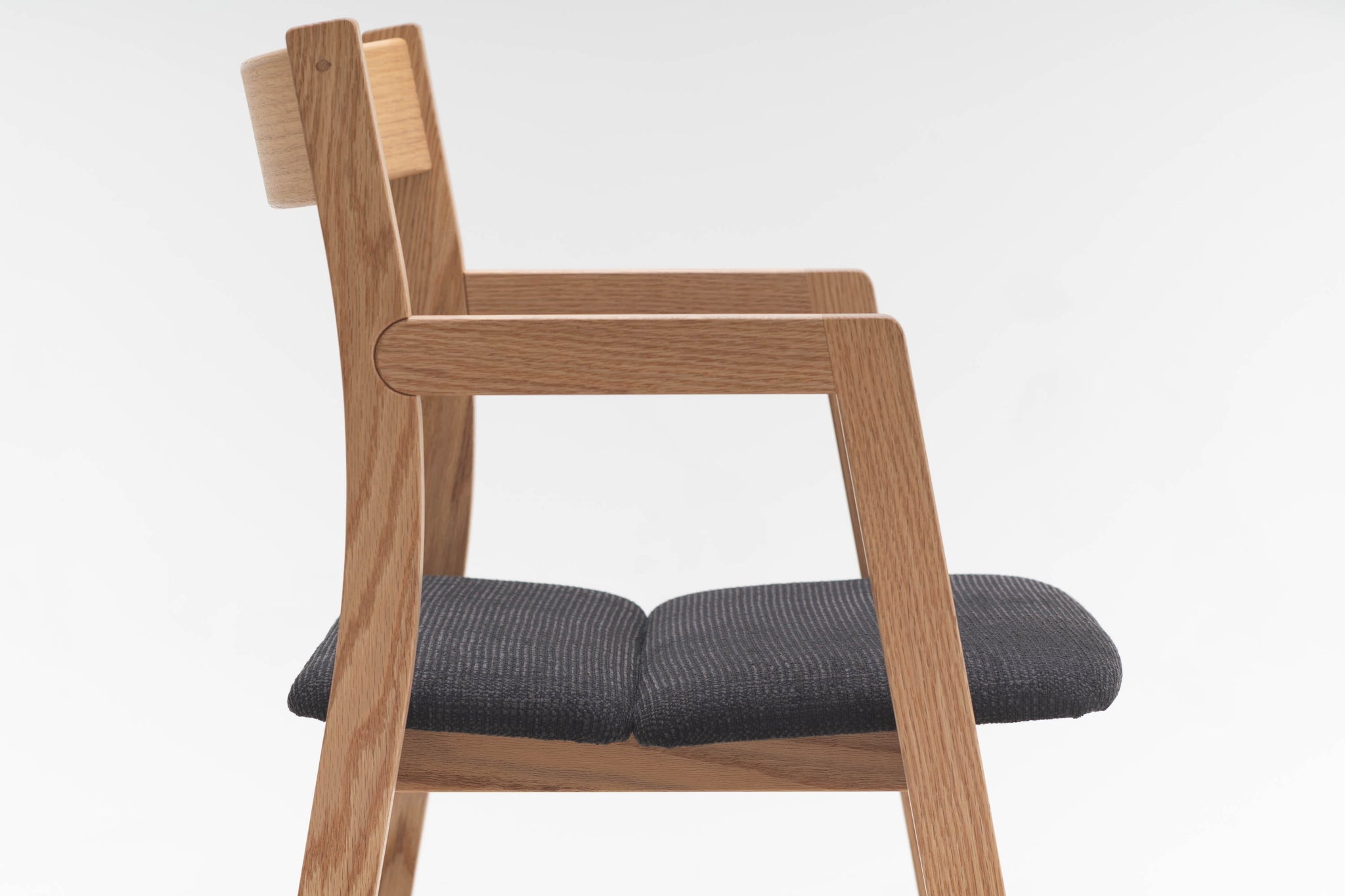 MK-arm chair