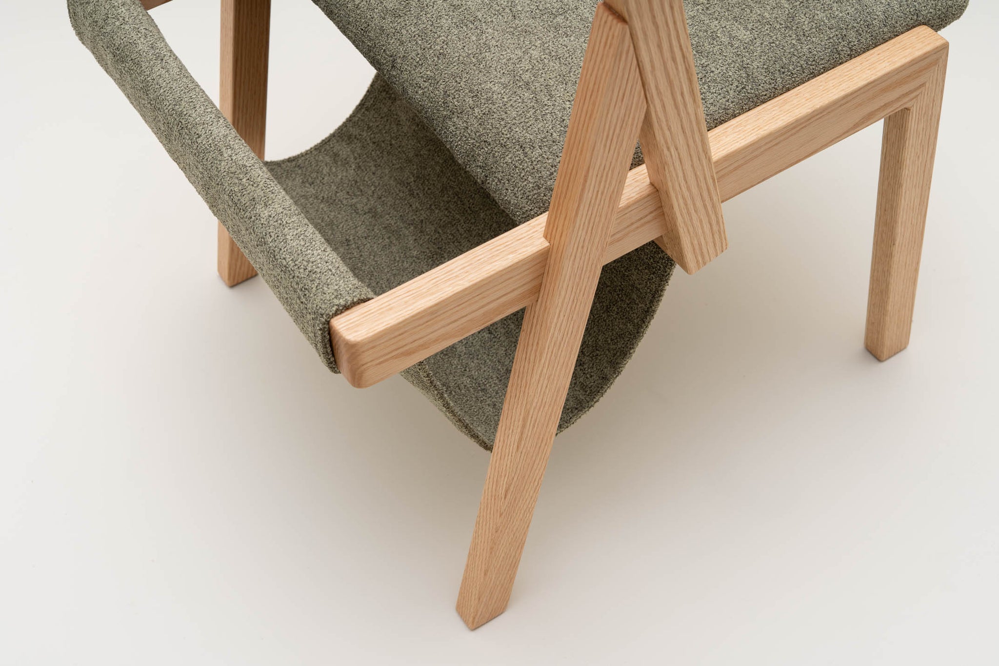 Pocket A-chair