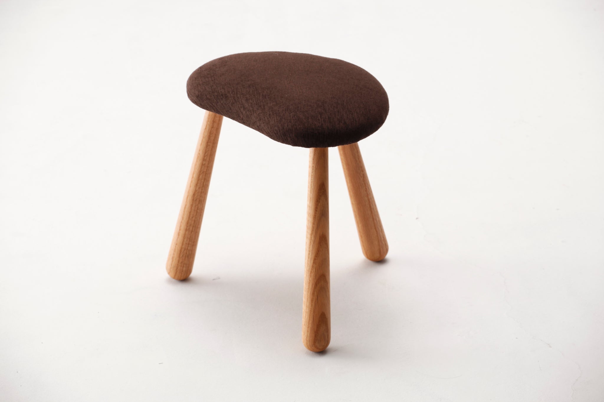 WK19.milk stool